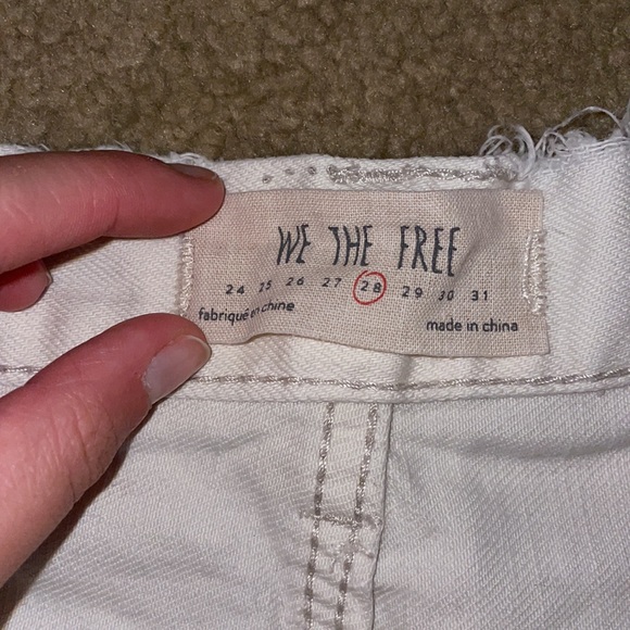 White Ripped Jean Shorts - Picture 4 of 4